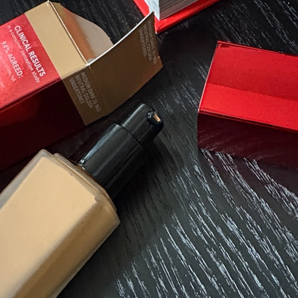 ONE/SIZE Turn Up The Base Liquid Foundation - Medium Dark 35NG - Picture 3 of 4